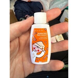 AVON Bubble Bath Fresh Peach 1 FL OZ 2004 Vintage Holiday Elf Collectible Travel